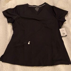 Beyond Scrubs women’s scrub top NWT size XL